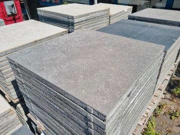 30m Geoceramica 80x80x4 nordic terrastegels grijs s-partij  beschikbaar voor biedingen