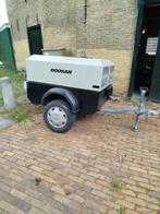 Doosan 7/25 dieselcompressor, Doe-het-zelf en Verbouw, Compressors, Ophalen, Mobiel, Gebruikt, 800 liter/min of meer