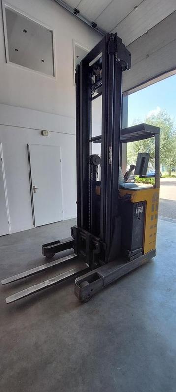 Reachtruck heftruck gekeurd beschikbaar voor biedingen