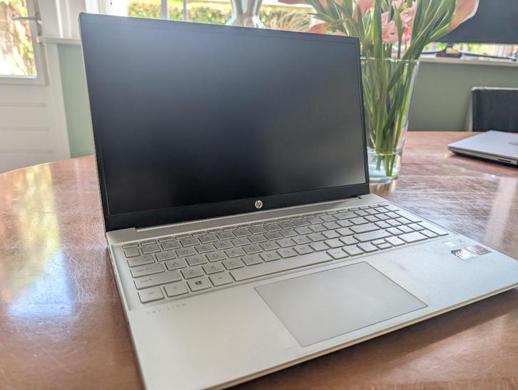 HP Pavilion 15-eh1432nd laptop, Computers en Software, Windows Laptops, Zo goed als nieuw, 15 inch, SSD, Ophalen of Verzenden