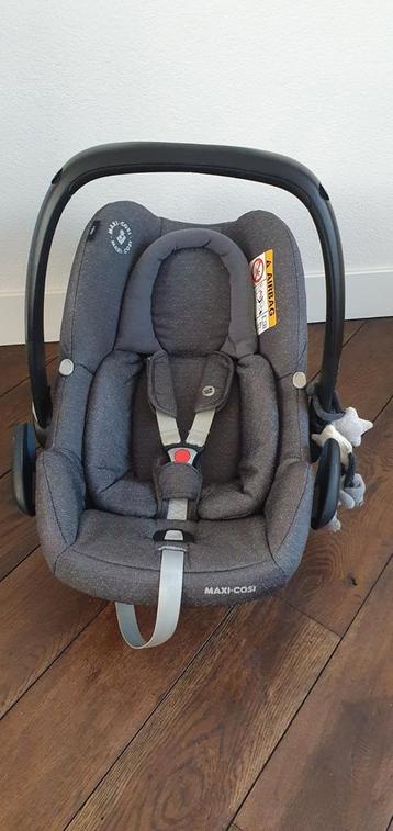 Maxi Cosi Rock + Isofix base set beschikbaar voor biedingen