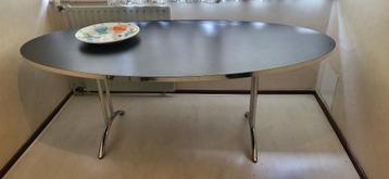 Design Ovale Eettafel beschikbaar voor biedingen