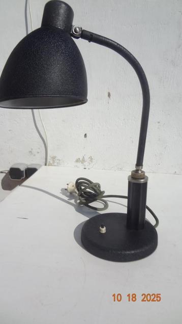 Bauhaus lamp Molitor beschikbaar voor biedingen