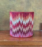 Ikat wandlamp - Handgemaakt, Gebruikt, Rond, Ophalen of Verzenden, Minder dan 25 cm