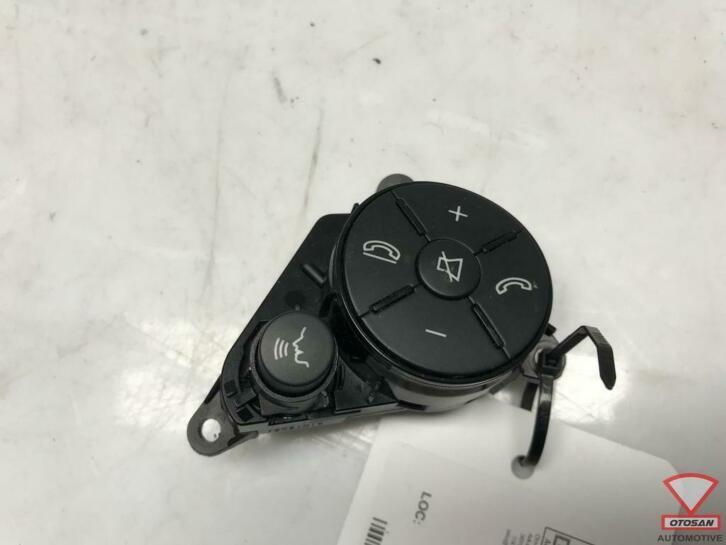 mercedes c e klasse stuurbediening knopjes rechts a204821005, Auto-onderdelen, Dashboard en Schakelaars, Mercedes-Benz, Gebruikt