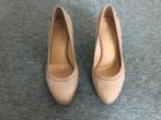 Damesschoenen Piure, Kleding | Dames, Schoenen, Pumps, Beige, Ophalen of Verzenden, Zo goed als nieuw