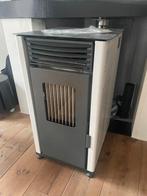 Pelletkachel Bijna Nieuw Wit 6kw, Huis en Inrichting, Kachels, Ophalen, Zo goed als nieuw, Overige brandstoffen, Pelletkachel