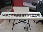 Roland FP-30, Muziek en Instrumenten, Ophalen of Verzenden, Zo goed als nieuw, Zwart