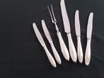Trancheer  couvert   + 4 messen gero 100  model 229, Antiek en Kunst, Ophalen of Verzenden