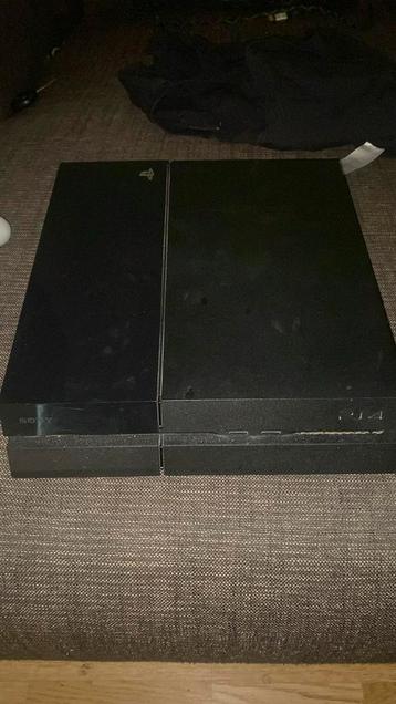 Playstion 4  beschikbaar voor biedingen