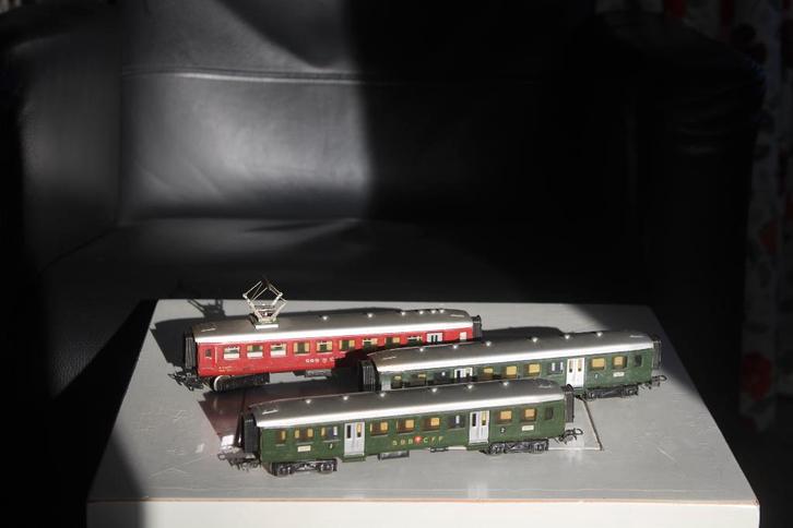 Märklin 4035 ,4038 EN 4038  SBB/CFF rijtuigen, Hobby en Vrije tijd, Modeltreinen | H0, Gebruikt, Wagon, Wisselstroom, Märklin