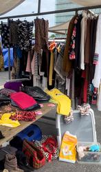 TUINVERKOOP tweedehandse spullen, Diversen, Rommelmarktspullen, Ophalen, Zo goed als nieuw
