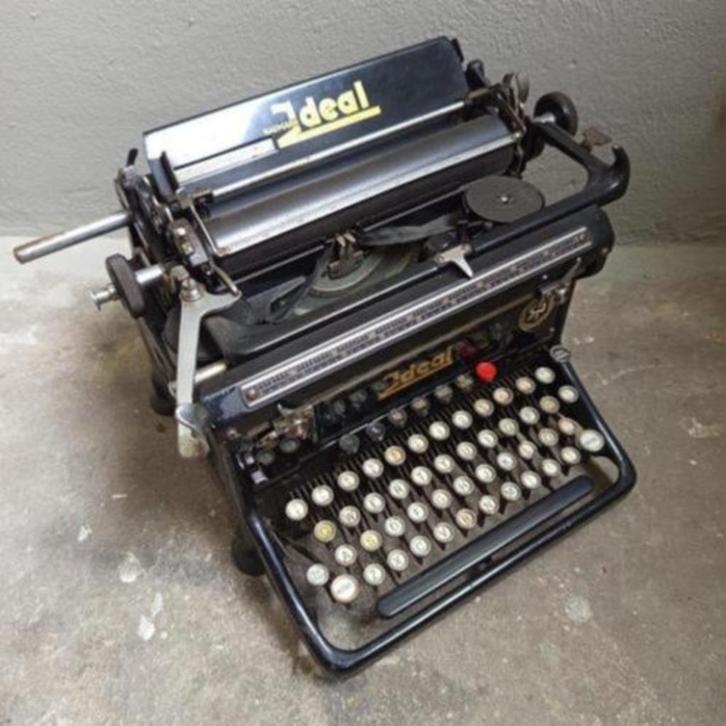 Oude Duitse Typemachine IDEAL SEIDEL NAUMANN Duitsland 1937, Diversen, Typemachines, Gebruikt, Ophalen