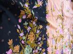 katoen batikprint lap rose/zwart bloem en vogels,, Hobby en Vrije tijd, Stoffen en Lappen, Verzenden, Zwart, Zo goed als nieuw