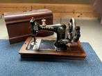 Ouderwetse naaimachine, Antiek en Kunst, Antiek | Naaimachines, Ophalen