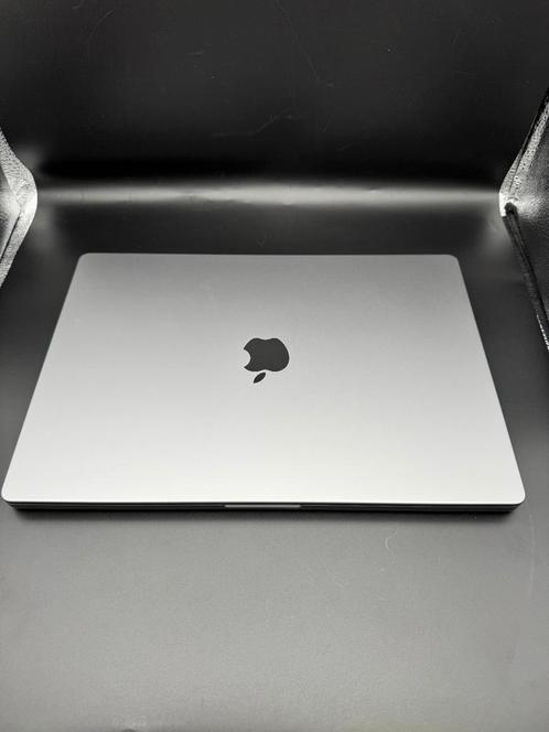 MacBook Pro M1 Max|16"| 64/1024Gb|%88|10core| Nette Staat!, Computers en Software, Apple Macbooks, Zo goed als nieuw, MacBook Pro