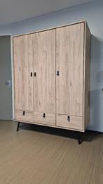 Kledingkast Eiken meubelserie Denver/Kansas, 100 tot 150 cm, Eikenhout, Zo goed als nieuw, 150 tot 200 cm