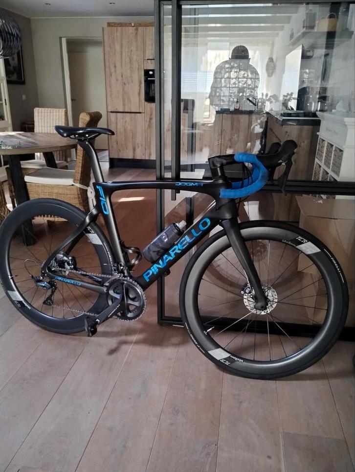 Pinarello Dogma F10 Disk maat 55, Fietsen en Brommers, Fietsen | Racefietsen, Zo goed als nieuw, Overige merken, Meer dan 20 versnellingen