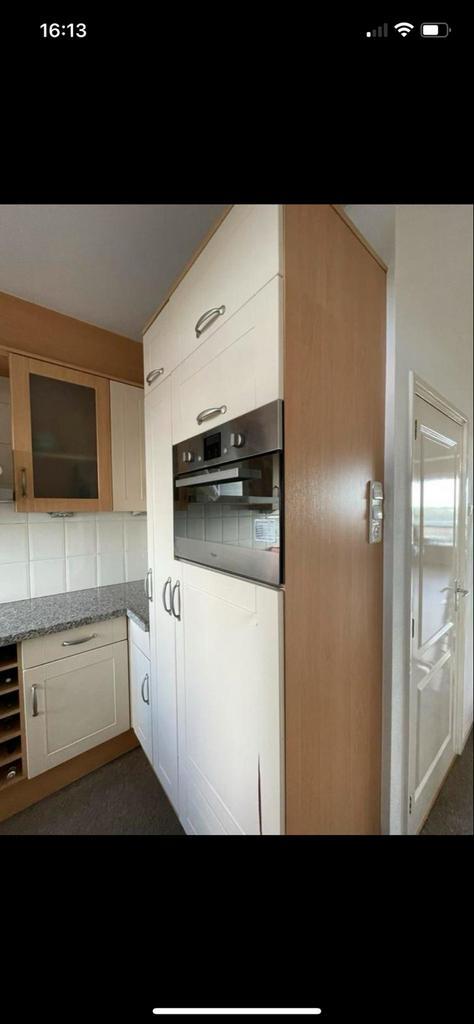 Gratis Keuken - Zelf Demonteren!, Huis en Inrichting, Keuken | Complete keukens, Gebruikt, Hoekkeuken, Crème, Graniet of Steen