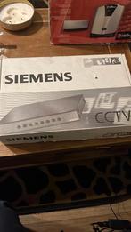 Siemens VQD300‑RT Colour Quad Real-Time CCTV nieuw in doos!, Ophalen of Verzenden, Zo goed als nieuw, Compact, Overige Merken