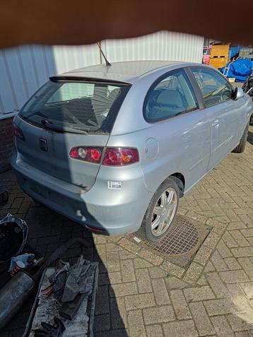 Deur portier klep voorscherm motorkap ibiza 3 III 6L LS7Y beschikbaar voor biedingen