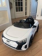 Audi RS Etron kinderauto - Afstandsbediening - Wit, Kinderen en Baby's, Ophalen, Zo goed als nieuw