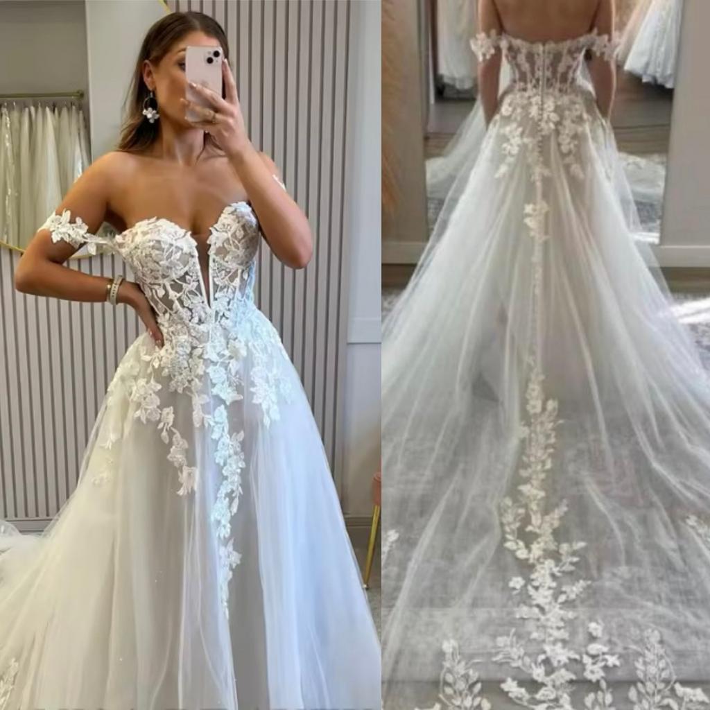 Fraaie nieuwe trouwjurk €849 34 36 38 40 42 44, Ophalen, Nieuw, Wit, Trouwjurk