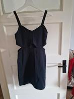 Zwart Mini Jurkje met Open Taille - Partyjurk, Zwart, H&M Divided, Ophalen of Verzenden, Zo goed als nieuw