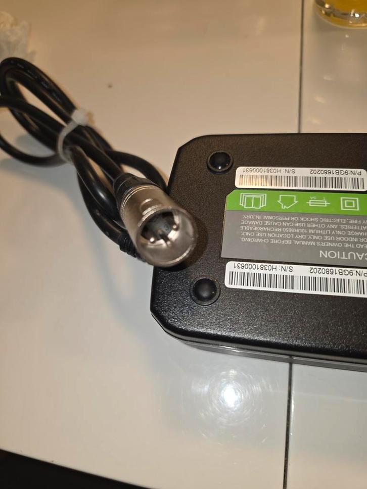 GIANT GL1180A, Fietsen en Brommers, Fietsaccessoires | Fietsaccu's, Ophalen of Verzenden