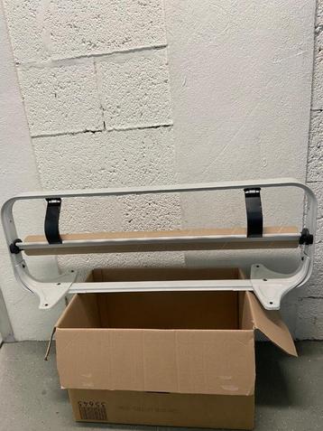 Papiersnijder beschikbaar voor biedingen