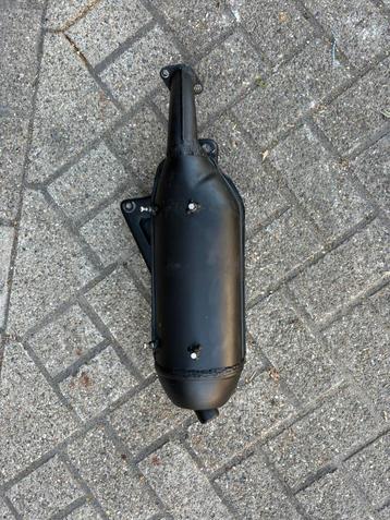 Sm06 uitlaat 125cc 180cc ORIGINEEL ️GELAST ️ beschikbaar voor biedingen
