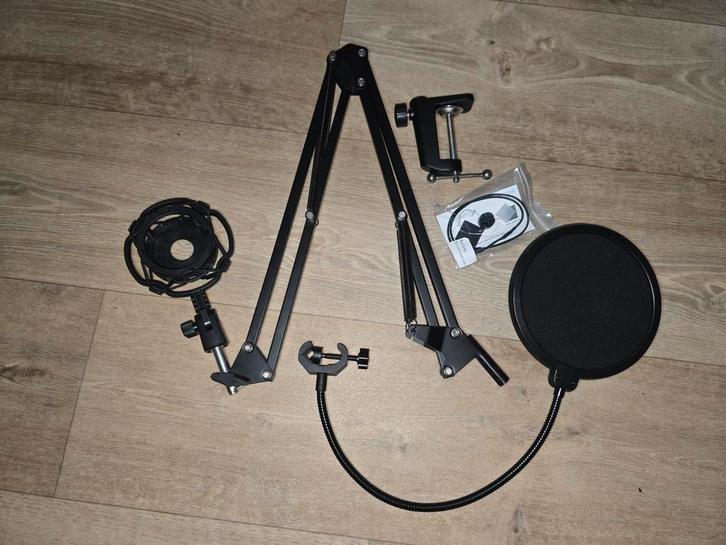 Microfoon Arm met Pop Filter en Shock Mount, Muziek en Instrumenten, Microfoons, Zo goed als nieuw, Studiomicrofoon, Ophalen of Verzenden