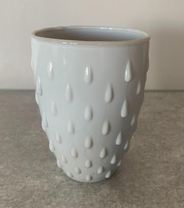 Nieuw van Riverdale opaline beker twv € 19,00, Huis en Inrichting, Keuken | Servies, Nieuw, Glas of Glazen, Overige stijlen, Glas