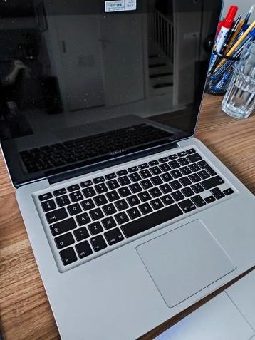 Macbook a1278 beschikbaar voor biedingen
