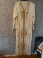 Creme Kaftan met gouden details, Kleding | Dames, Jurken, Maat 38/40 (M), Beige, Ophalen of Verzenden, Zo goed als nieuw