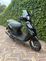 Piaggio Zip, Ophalen of Verzenden, Zo goed als nieuw, Zip