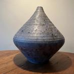 Mobach vaas blauwgrijs keramiek – handgedraaid – H30 cm, Overige kleuren, Aardewerk of Porselein, Mobach, Ophalen of Verzenden