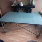 Bureau met veiligheids glazen blad., Ophalen, Zo goed als nieuw