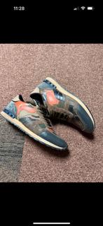 Valentino gravani sneakers orgineel, Kleding | Heren, Schoenen, Overige kleuren, Valentino, Ophalen of Verzenden, Sneakers of Gympen