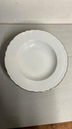 5 stuks Diepeborden Merk Monopoli, Huis en Inrichting, Ophalen of Verzenden, Porselein, Overige stijlen, Bord(en)