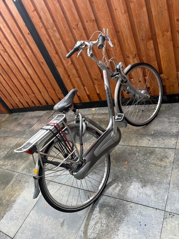 Gazelle elektrische fiets, Fietsen en Brommers, Elektrische fietsen, Zo goed als nieuw, Gazelle, Ophalen