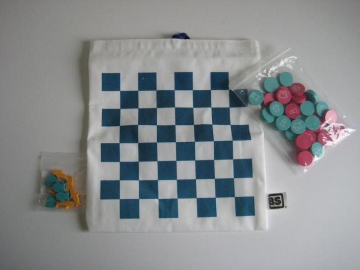 Dammen en boter-kaas-eieren reisspel in zakje NIEUW!, Hobby en Vrije tijd, Gezelschapsspellen | Bordspellen, Nieuw, Een of twee spelers