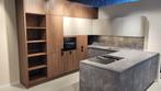 NIEUWE Exclusieve BRUYNZEEL Eilandkeuken / INNOVARE Keukens, Huis en Inrichting, Keuken | Complete keukens, U-keuken, Overige kleuren