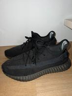 adidas Yeezy Boost 350 V2 Onyx maat 45, Zwart, Ophalen of Verzenden, Zo goed als nieuw, Adidas Yeezy