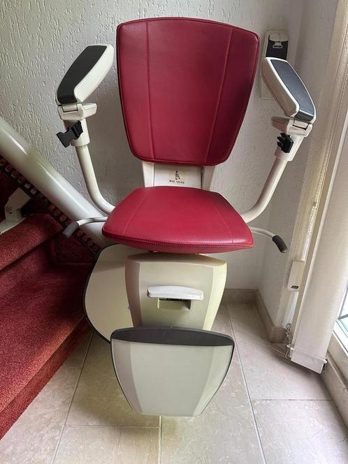 ThyssenKrupp traplift model Swing, Diversen, Trapliften, Gebruikt, Recht, Ophalen
