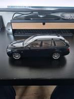 BMW 5 Serie touring 1:18 Kyosho, Hobby en Vrije tijd, Modelauto's | 1:18, Ophalen of Verzenden, Zo goed als nieuw, Auto, Kyosho