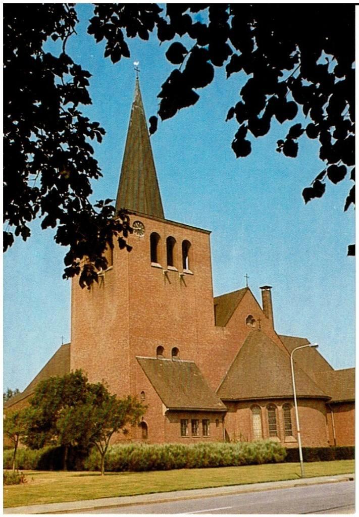 Ansichtkaart Baexem, St. Jan de Doper, kerk, Verzamelen, Ansichtkaarten | Nederland, Ongelopen, Limburg, 1980 tot heden, Ophalen of Verzenden