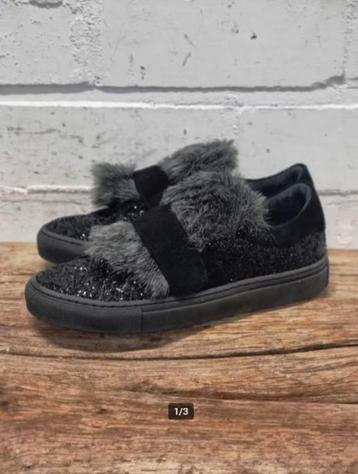 Exit - Mooie faux fur sneakers maat 36 - Nieuw €110
