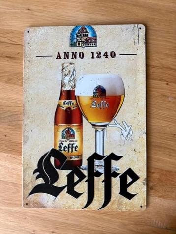 Leffe Bier Reclamebord - Vintage Stijl 30 bij 20 beschikbaar voor biedingen