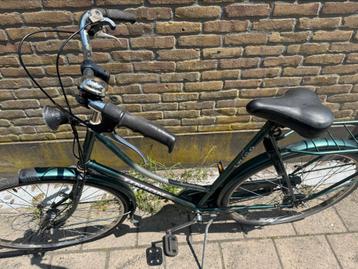 Stap fiets beschikbaar voor biedingen
